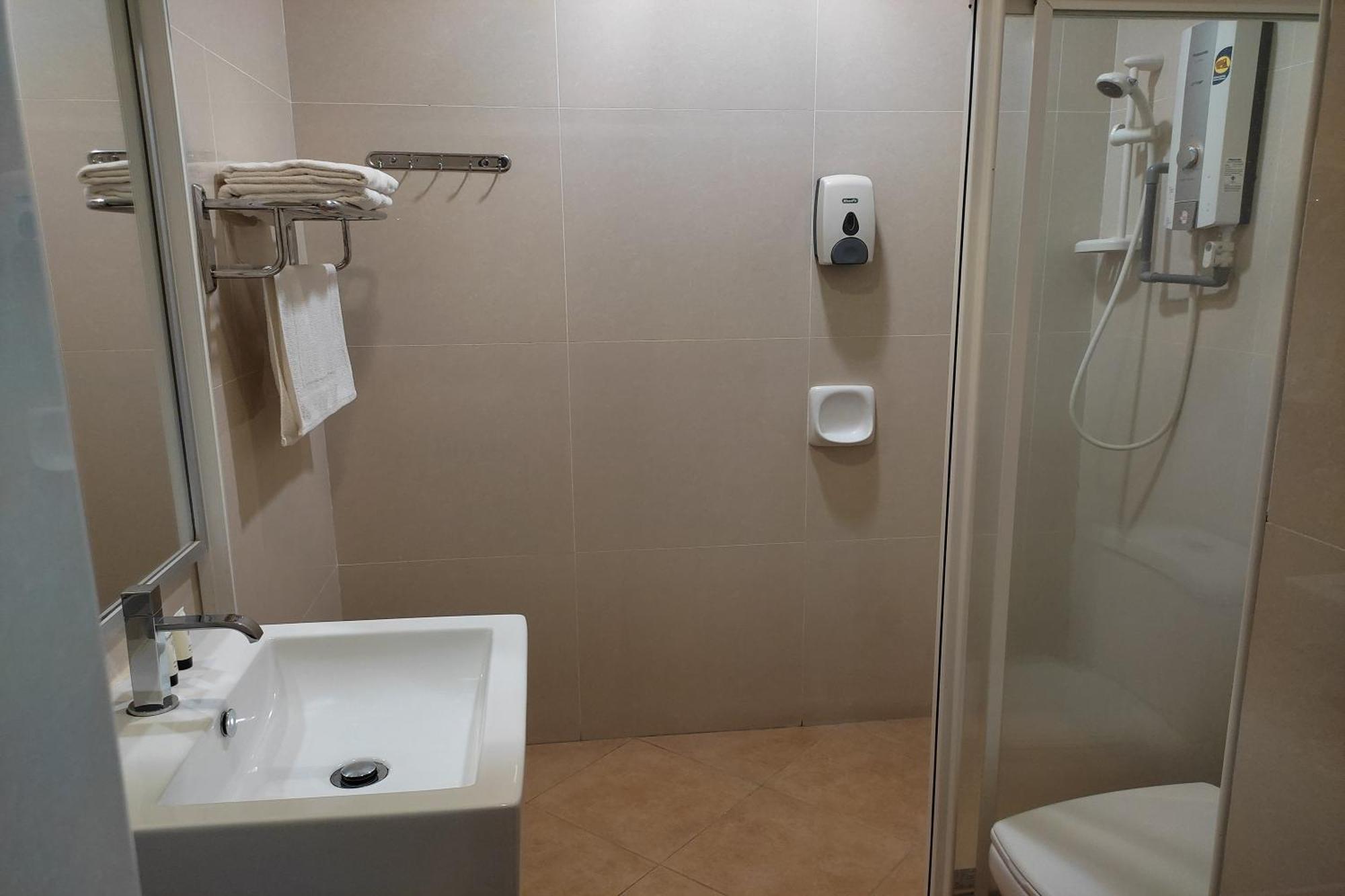 Hotel D'New 1 Kk Sabah Donggongon Εξωτερικό φωτογραφία